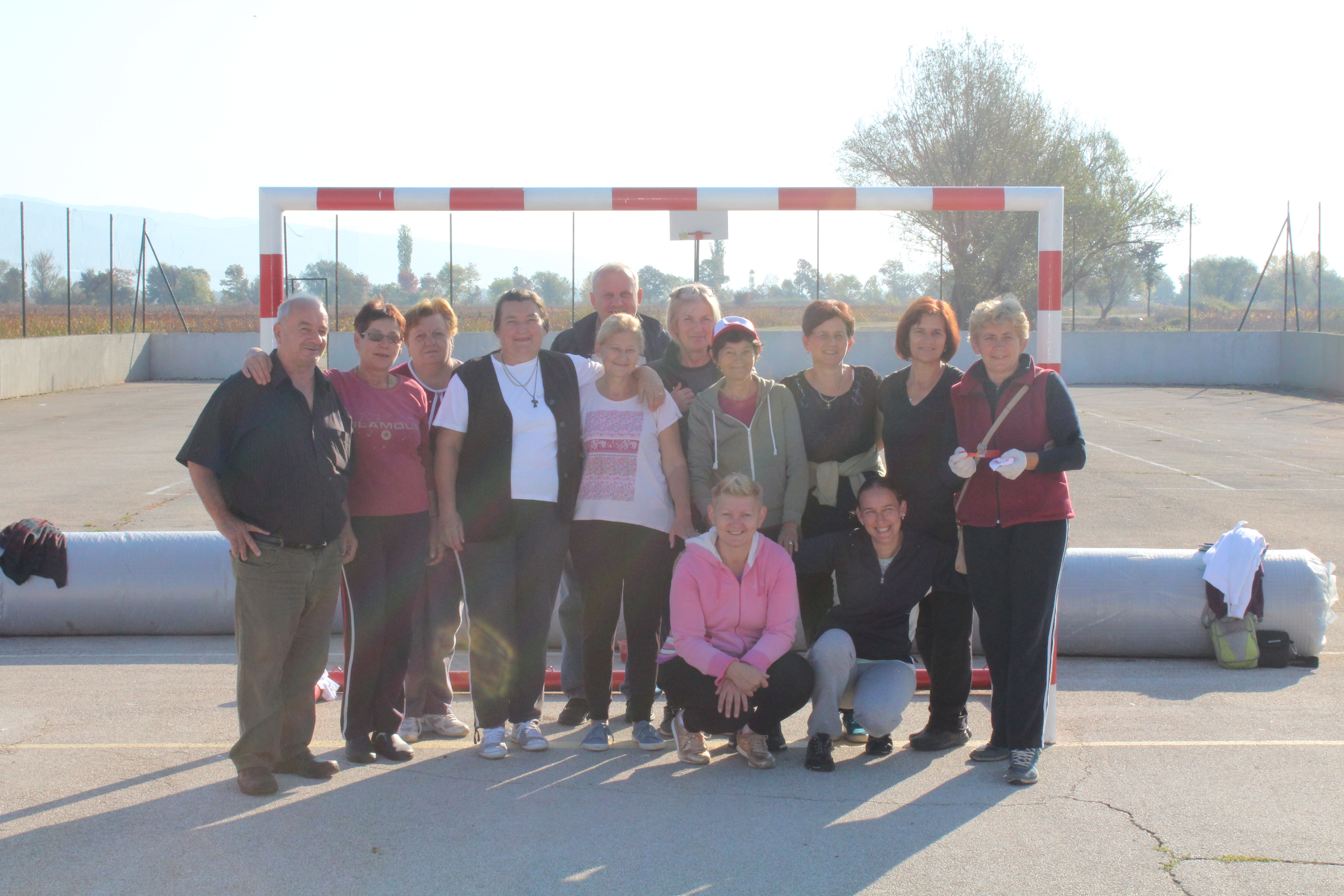 Djelatnici javnih radova uređuju ŠRC “Ivan Šabić Zekić”